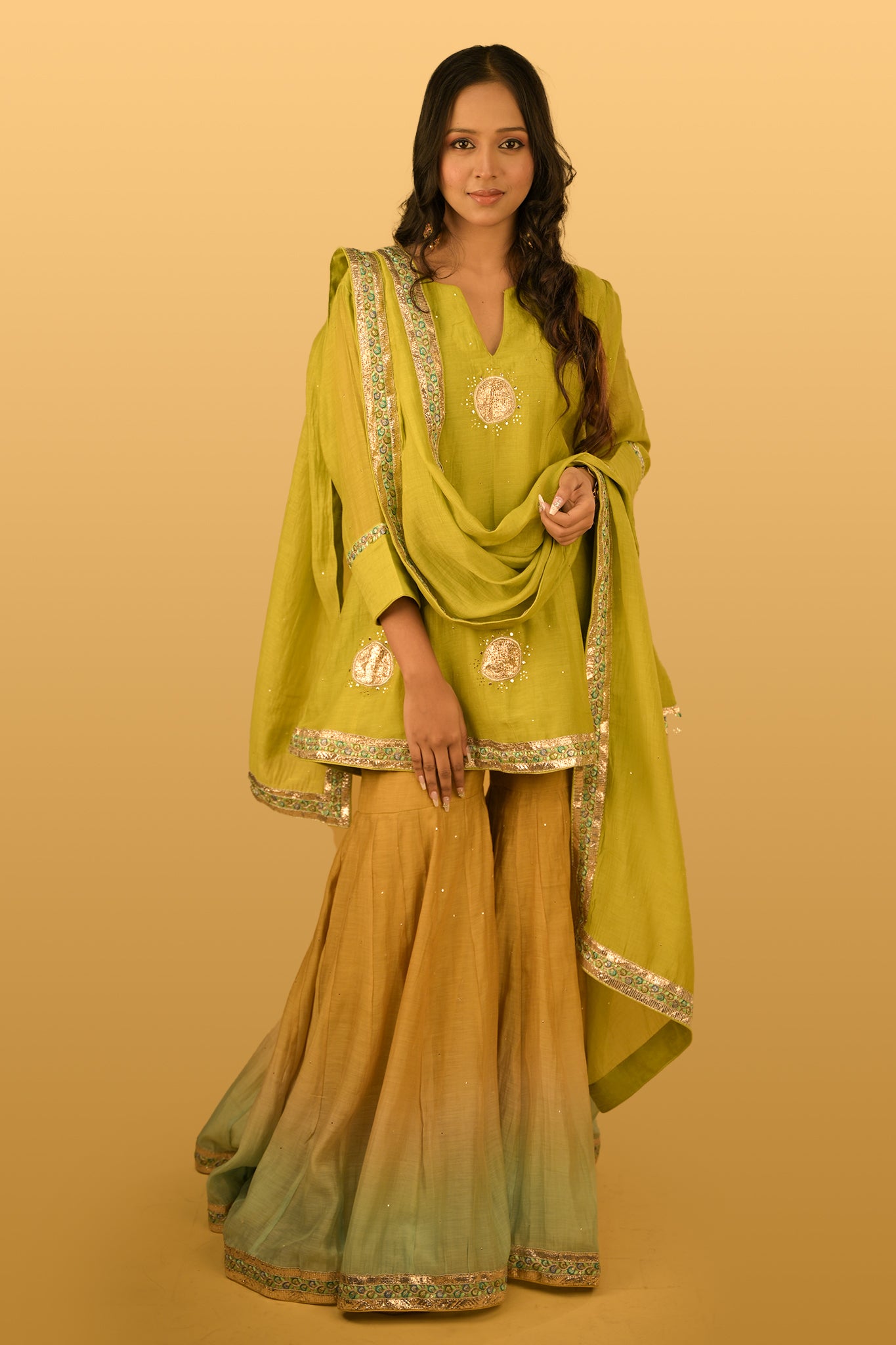 Kanak Sharara Set